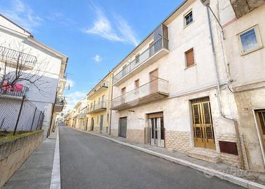 3 LOCALI A SAN GIOVANNI ROTONDO