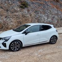 Renault clio gpl techno +doppio treno di cerchi 