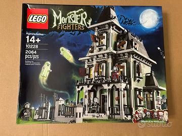 Lego Monster Fighters: Haunted House 10228