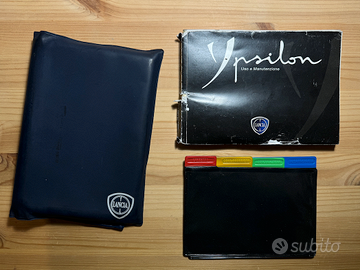 Libro d'uso LANCIA Ypsilon 843 + accessori vari
