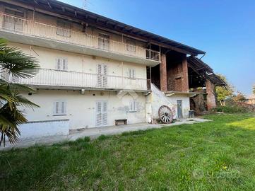 RUSTICO A VAPRIO D'AGOGNA