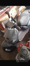 scooter Aprilia Habana