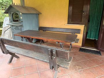 Tavolo e n 2 panche legno massello