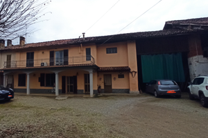 Appartamenti + rustico