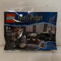 LEGO 30392 Hermione’s study desk