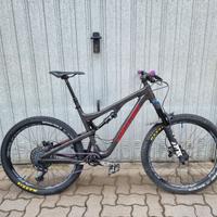 Mountain bike santa cruz