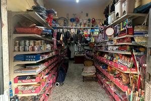 Locale commerciale zona montalbo montepellegrino