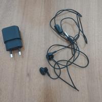 Auricolari e caricabatteria