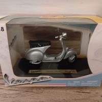 Piaggio Vespa 150 GS del 1958, Maisto.1.18