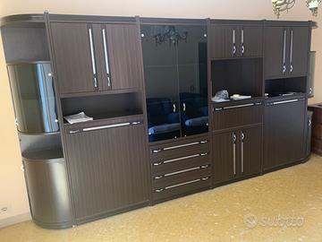 Mobile con due letti a scomparsa