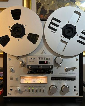 REGISTRATORE A BOBINE AKAI GX-625.