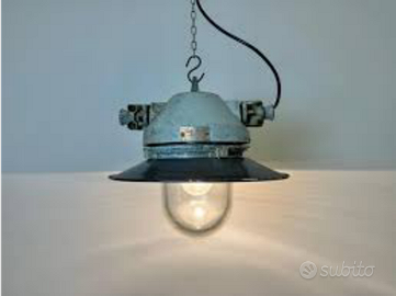 Vari modelli lampade industriali anni 70