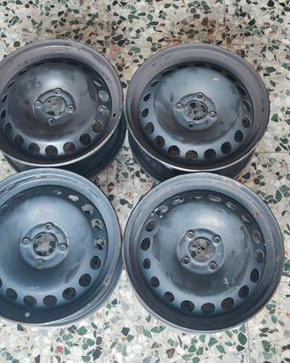 Set 4 cerchi Renault 15"