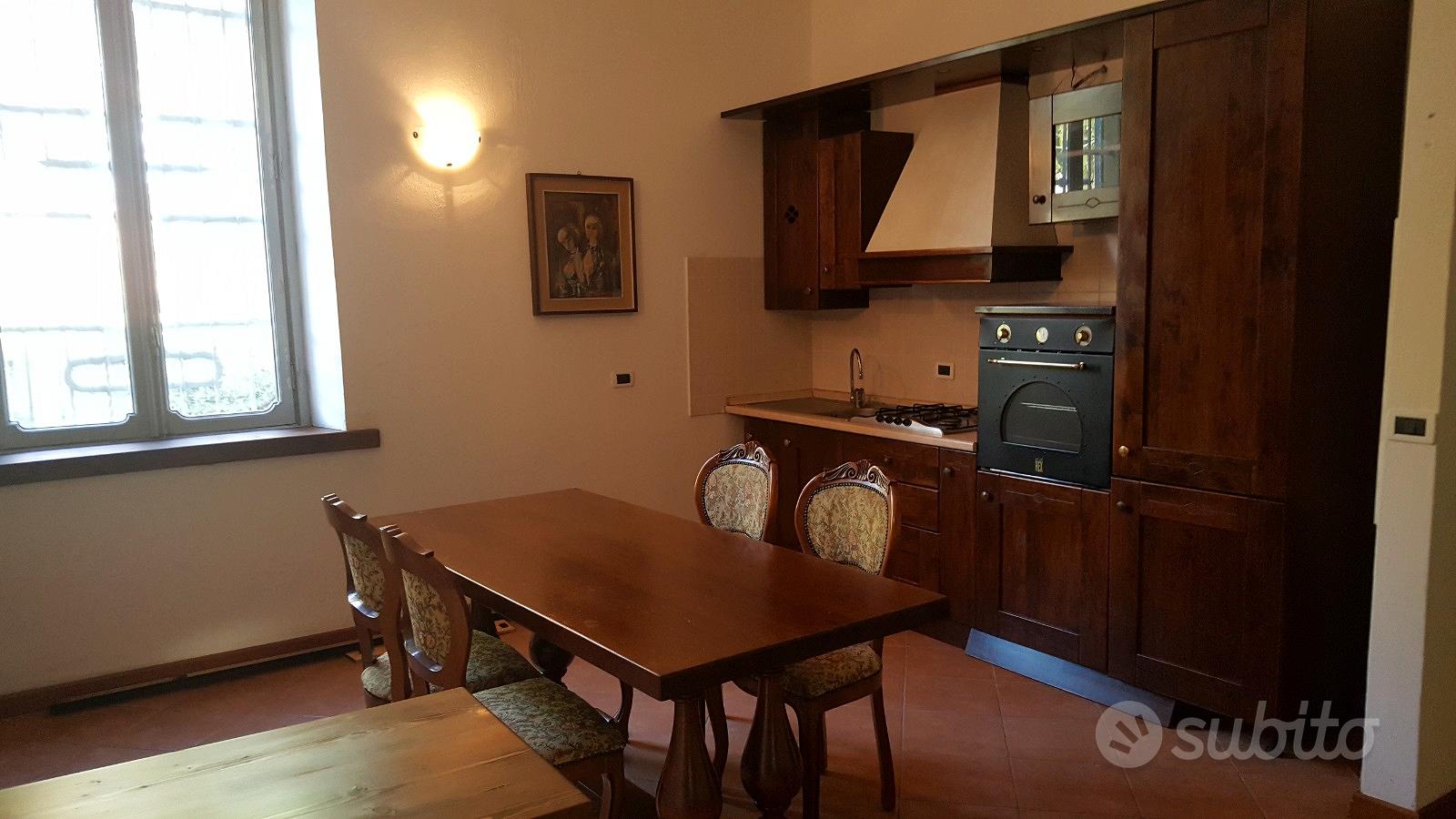 Ampio Appartamento - Vista 2