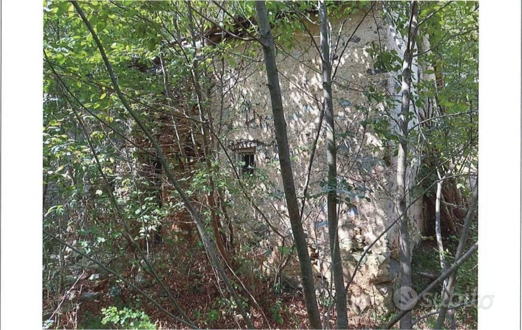 Immobile in asta di 349090 m² a Pallare - Vista 4