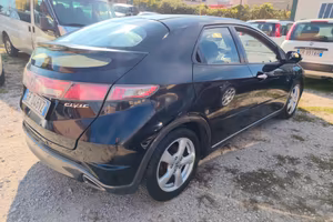 Honda Civic 1.4 GPL 2011