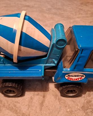 CAMION BETONIERA