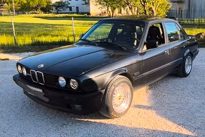 BMW E30 stroker 320i 327i