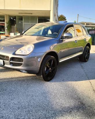 Porsche Cayenne 4.5 cat S