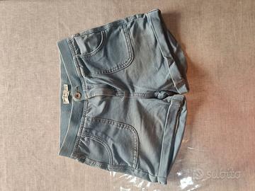 Pantaloni e leggins