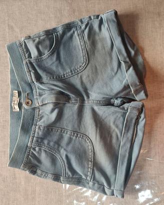 Pantaloni e leggins