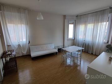 Trilocale Vicinanze Centro e Stazione. Ok Studenti