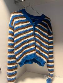 Cardigan marrone e blu
