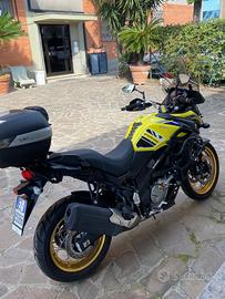Suzuki v Strom 650 xt
