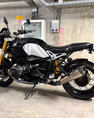 BMW R NineT