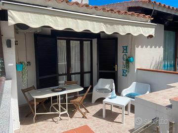 San Teodoro villini centro paese