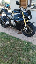 BMW s1000r 