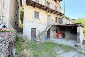 RUSTICO A FAEDO VALTELLINO