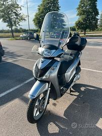 Honda SH125i 04/11
