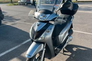 Honda SH125i 04/11