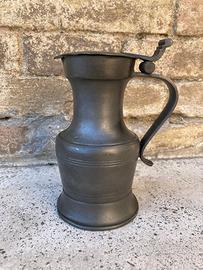 Brocca da vino vintage in peltro con coperchio