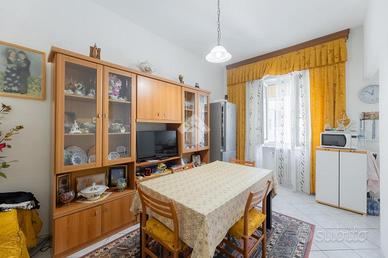 2 LOCALI A TORINO