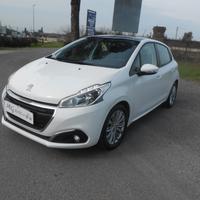 Peugeot 208 BlueHDi 75 5 porte Allure