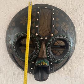 Maschera rituale africana