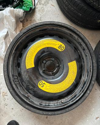 GOMMA SCORTA VREDESTEIN 195/50 R20 TOUAREG/PORSCHE