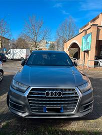 AUDI Q7 3.0 TDI