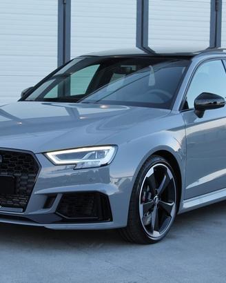 Audi RS3 in ricambi