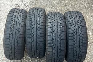 Treno gomme invern Yokohama WDrive 185/65R15 92T