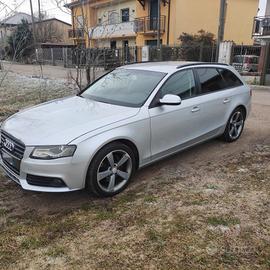 Audi A4 b8 avant 2.0 tdi 