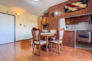 Ampio trilocale al sesto piano