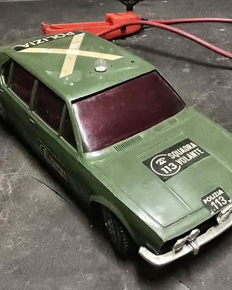 modellino Alfetta polizia 