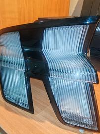faro Ford  mustang mach e posteriore sinistro 