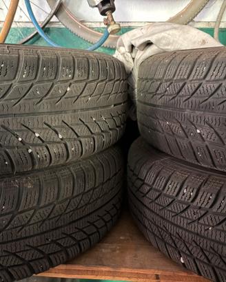 Cerchi in ferro gommati invernali R15 185/60  88H