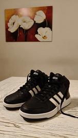 Scarpe Adidas hoops 2.0 Mid ,come nuove