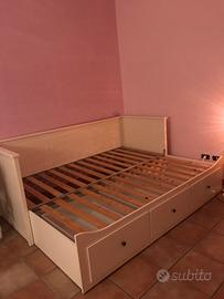 Letto Ikea Hemnes