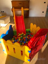 Scivolo bambini giardino palline